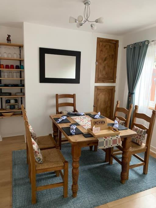 Mountain Views In The Heart Of Brecon Town Villa Exteriör bild
