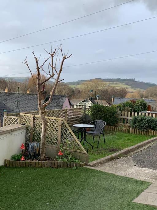Mountain Views In The Heart Of Brecon Town Villa Exteriör bild