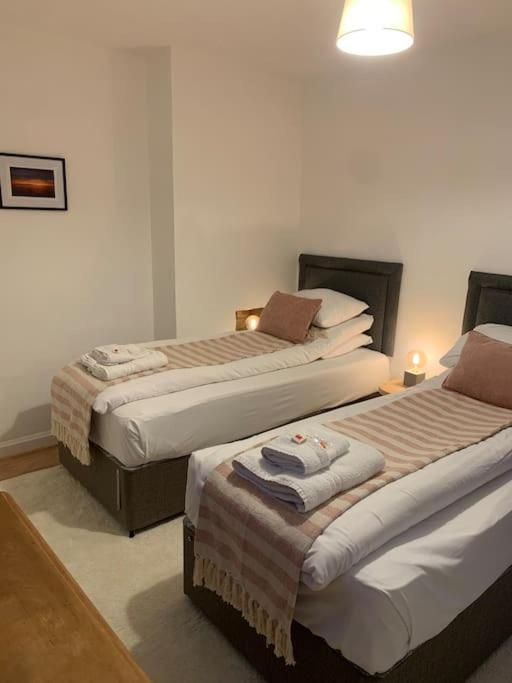 Mountain Views In The Heart Of Brecon Town Villa Exteriör bild