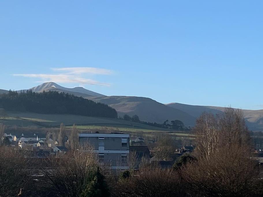Mountain Views In The Heart Of Brecon Town Villa Exteriör bild